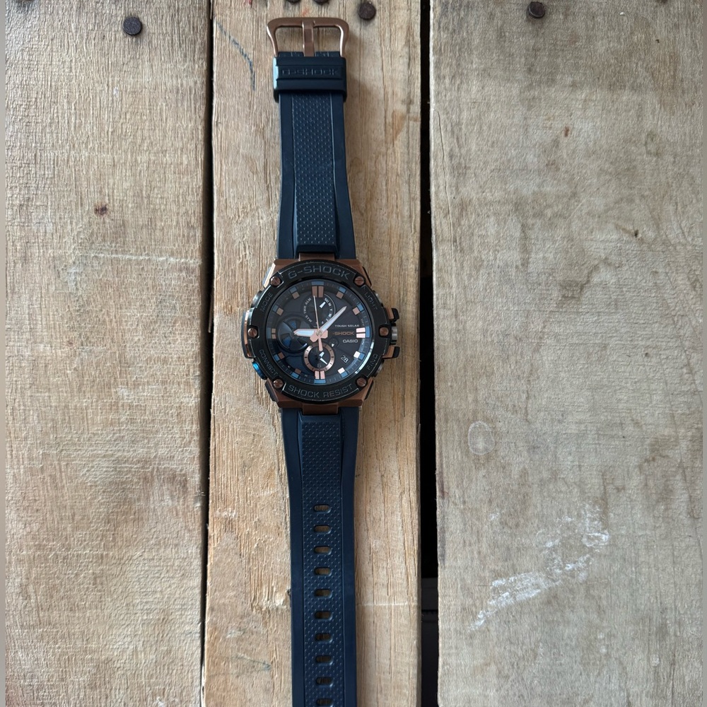 Casio G-Shock G-Steel GST-B100G-2A - Picture 3 of 4